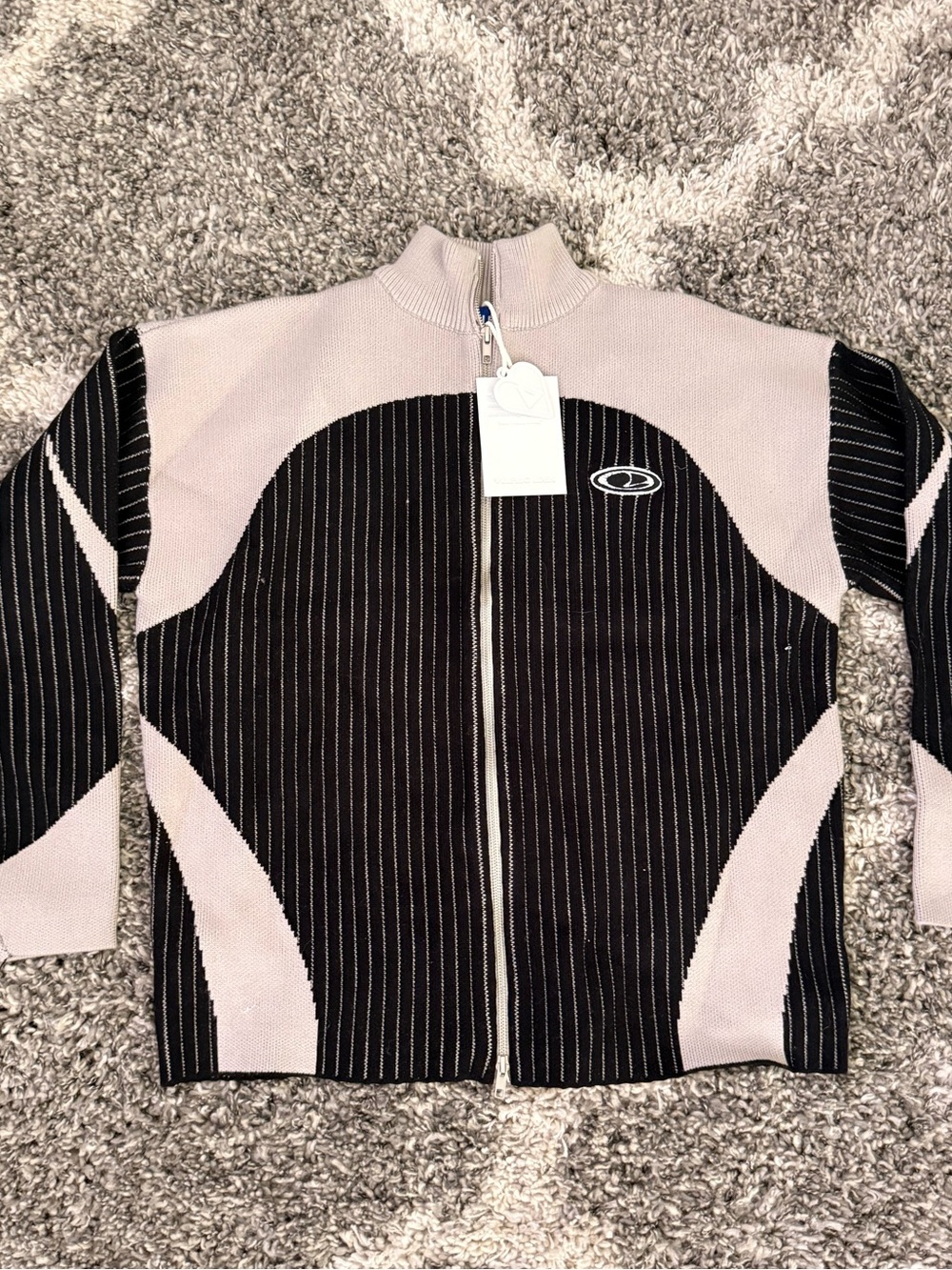 Aelfric Eden Black and Light Pink Zip-Up Colorblock Knit